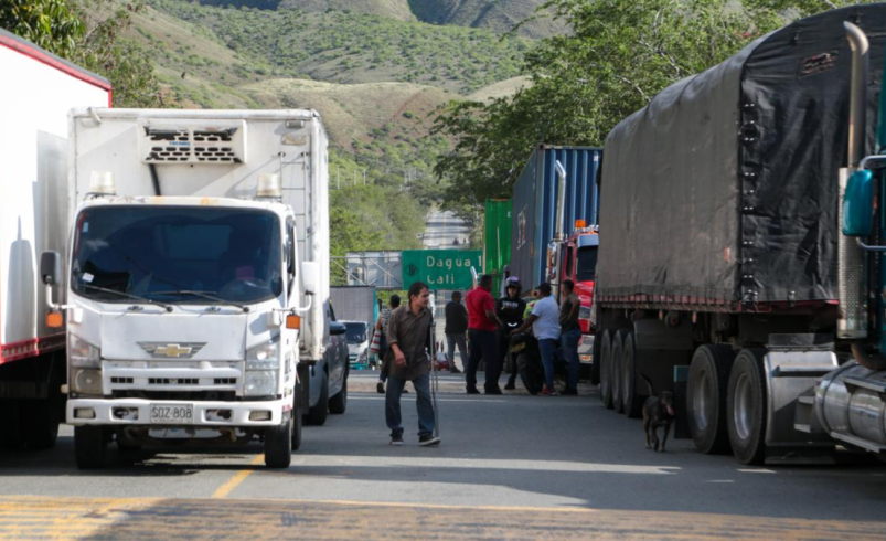 Las fuerzas detrás de los bloqueos en las vías Panamericana, en el Cauca, y a Buenaventura, en el Valle: ¿cuáles son las motivaciones? – Tinta clara