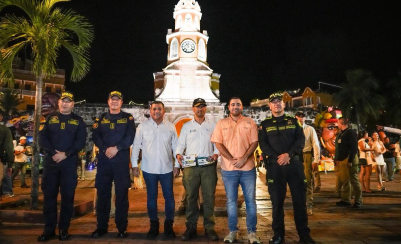 Marina a los barrios populares de Cartagena como respuesta del Gobierno a la crisis por el sicariato y el narcotráfico

 – Tinta clara