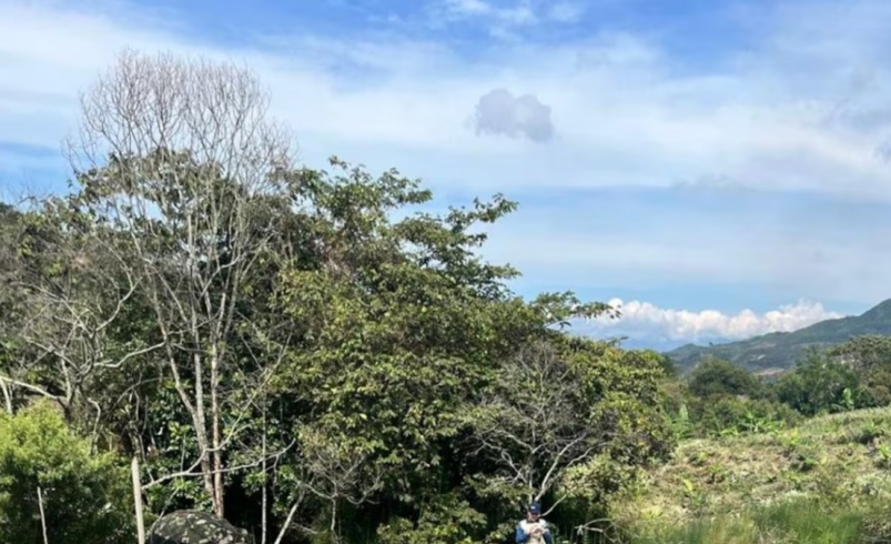 Ejército desmantela red de minería ilegal que se encargaba de financiar a disidencias de las Farc en Santander de Quilichao

 – Tinta clara