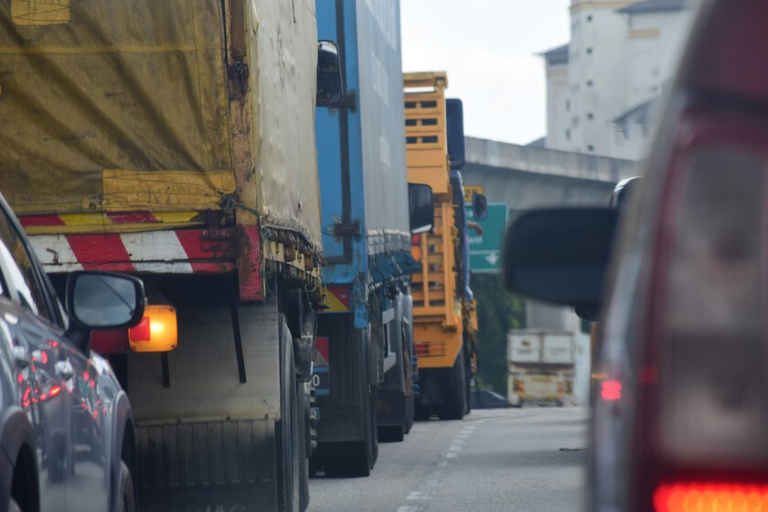 China es intratable en la carrera de autos eléctricos y está en camino de repetir con camiones de carga

 – Tinta clara