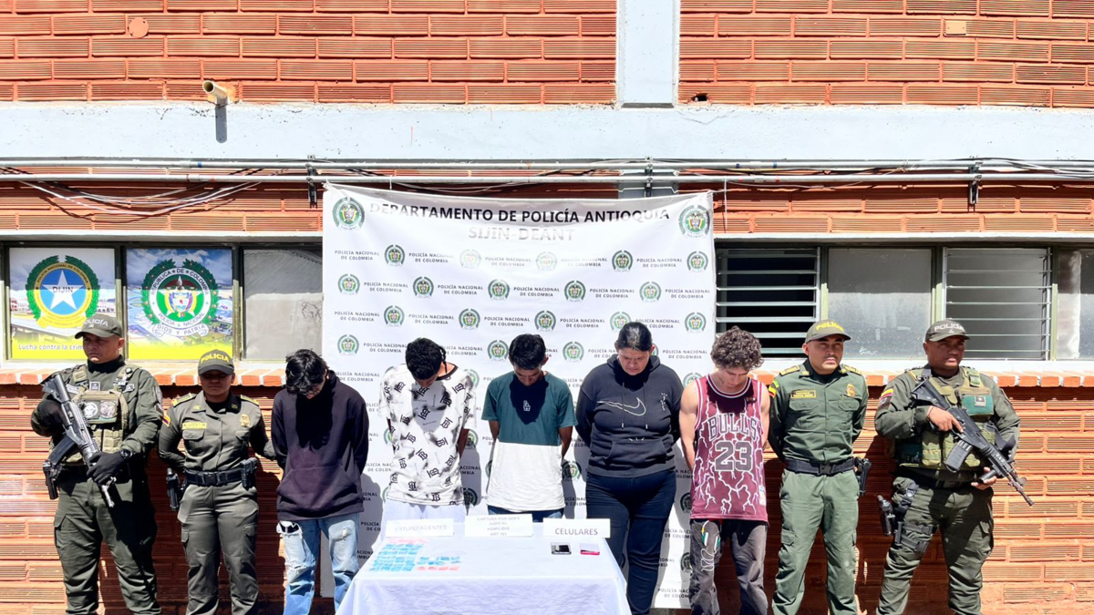 A la prisión cinco personas indicadas en secuestro, tortura y homicidio

 – Tinta clara