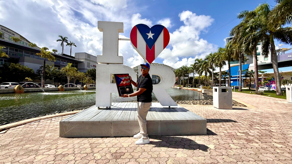 El tributo emocional e histórico hecho al cantante de Vallecaucano Willy García en el día nacional de la salsa de Puerto Rico

 – Tinta clara