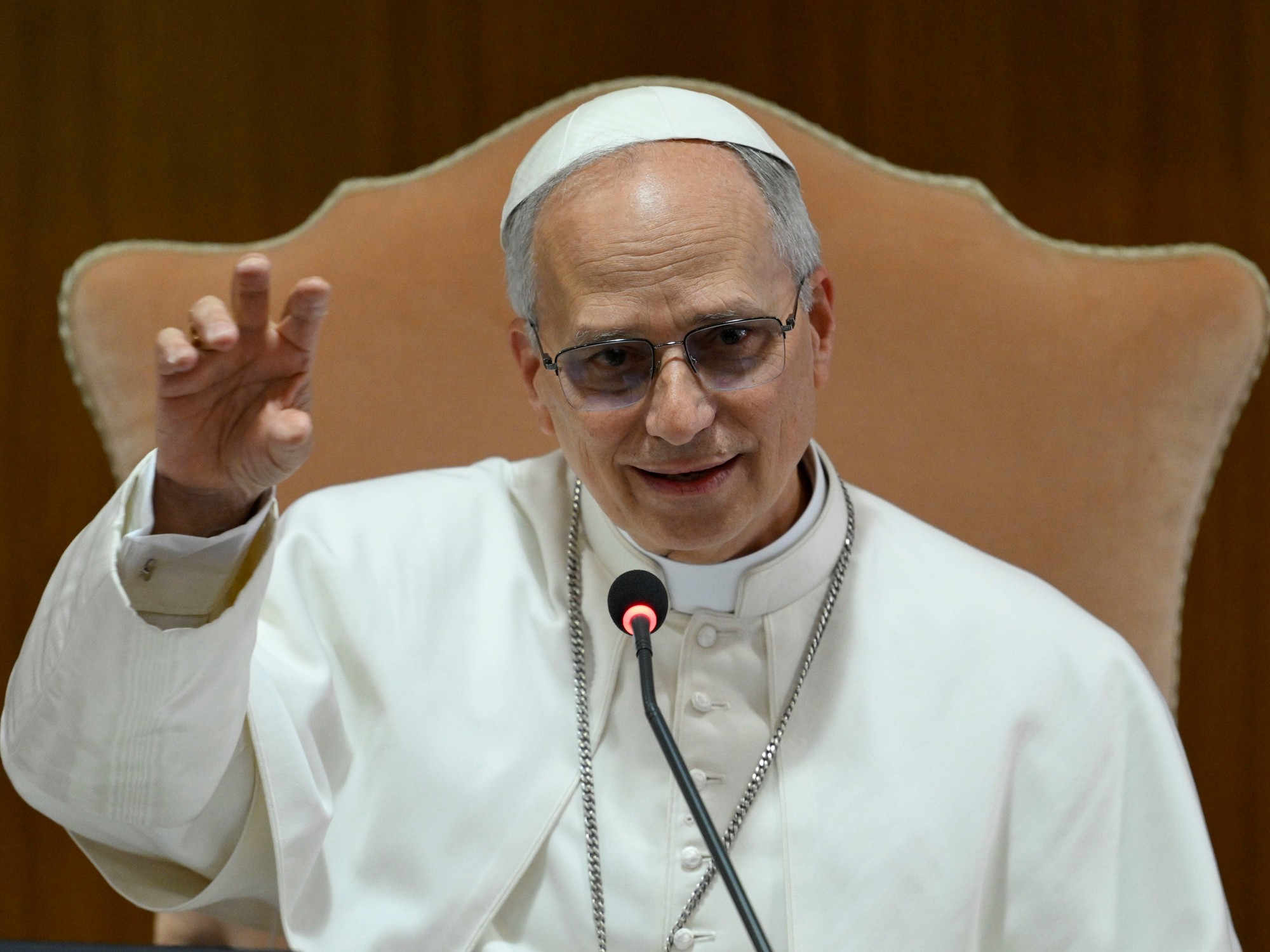 El Papa Leo XIV invierte las reformas financieras de Francis y reequilibra el poder en el Vaticano – 

 – Tinta clara