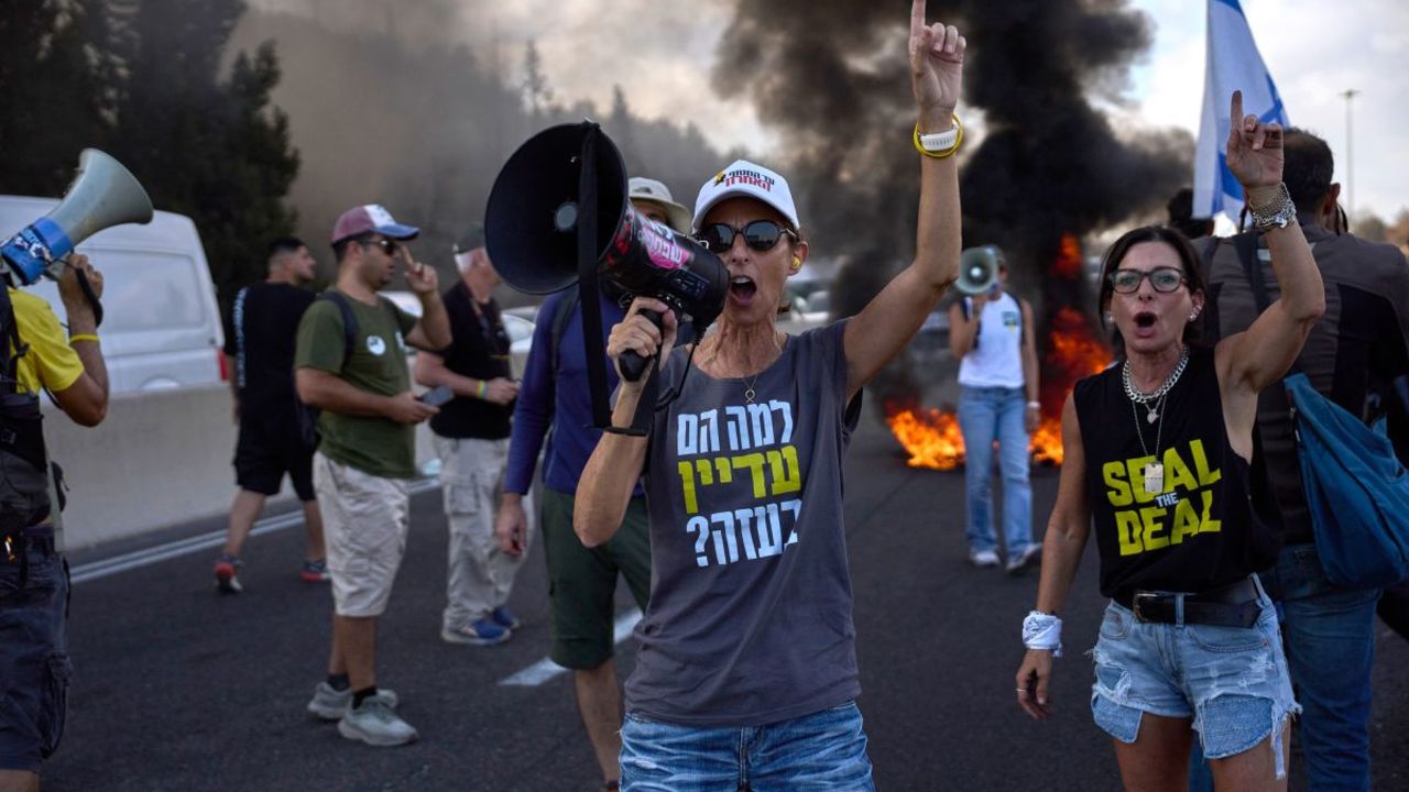 Bogotá se moviliza para la ofensiva en Gaza: miles exigen romper relaciones económicas con Israel – EXTRA

 – Tinta clara