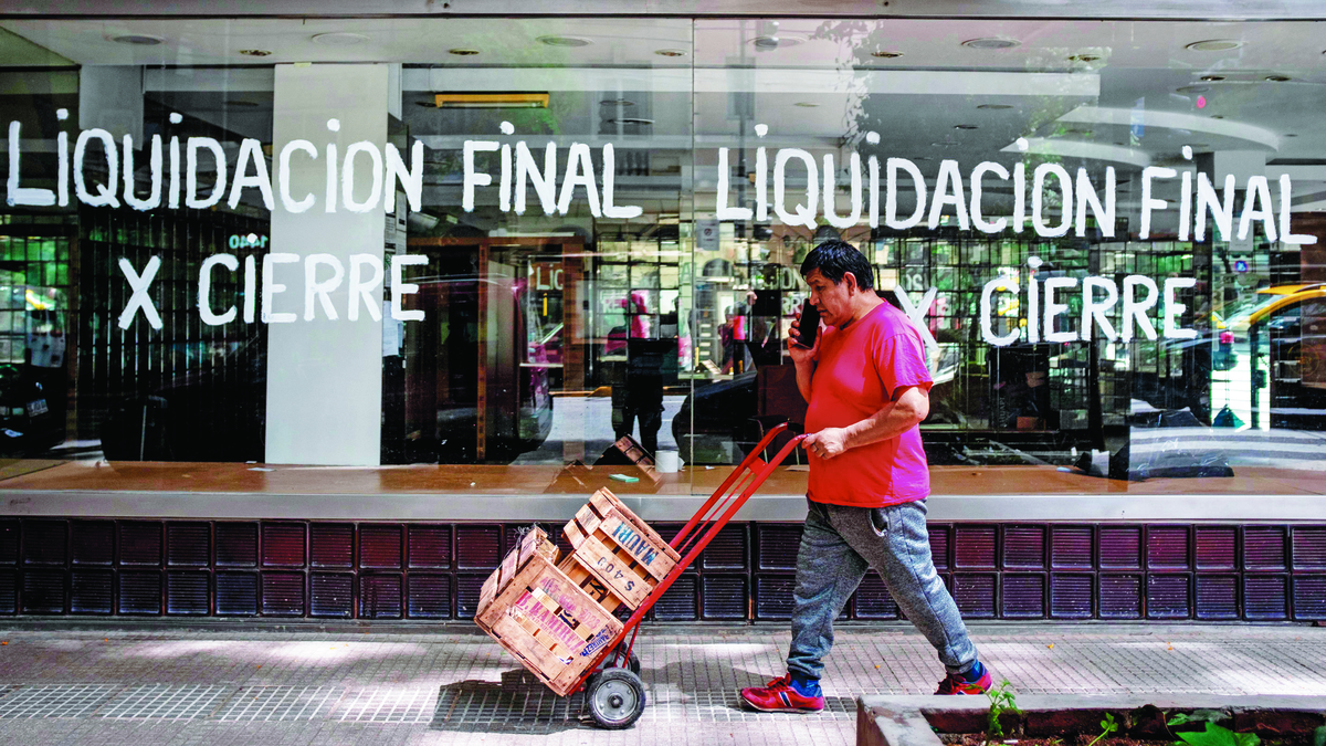 La región más rezagada en términos de crecimiento.

 – Tinta clara