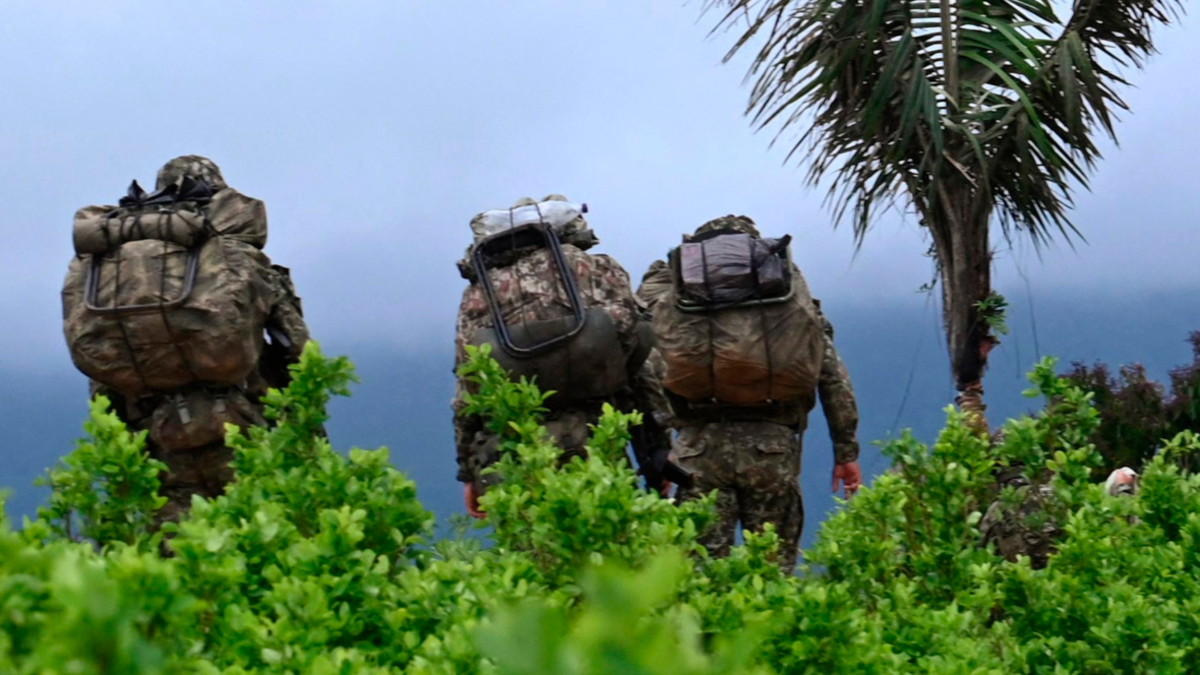 Un soldado murió y seis más resultaron heridos después de manipular una granada de alto poder explosivo en las instalaciones militares de Aguachica

 – Tinta clara