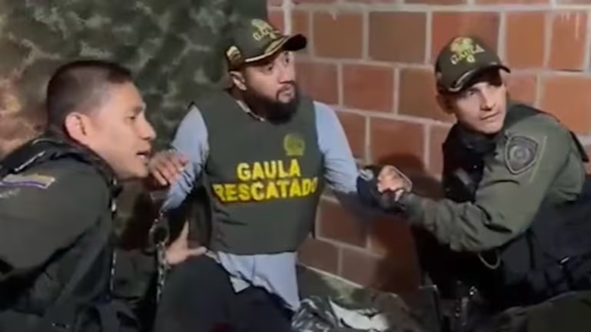 delincuentes exigieron 50 mil dólares

 – Tinta clara