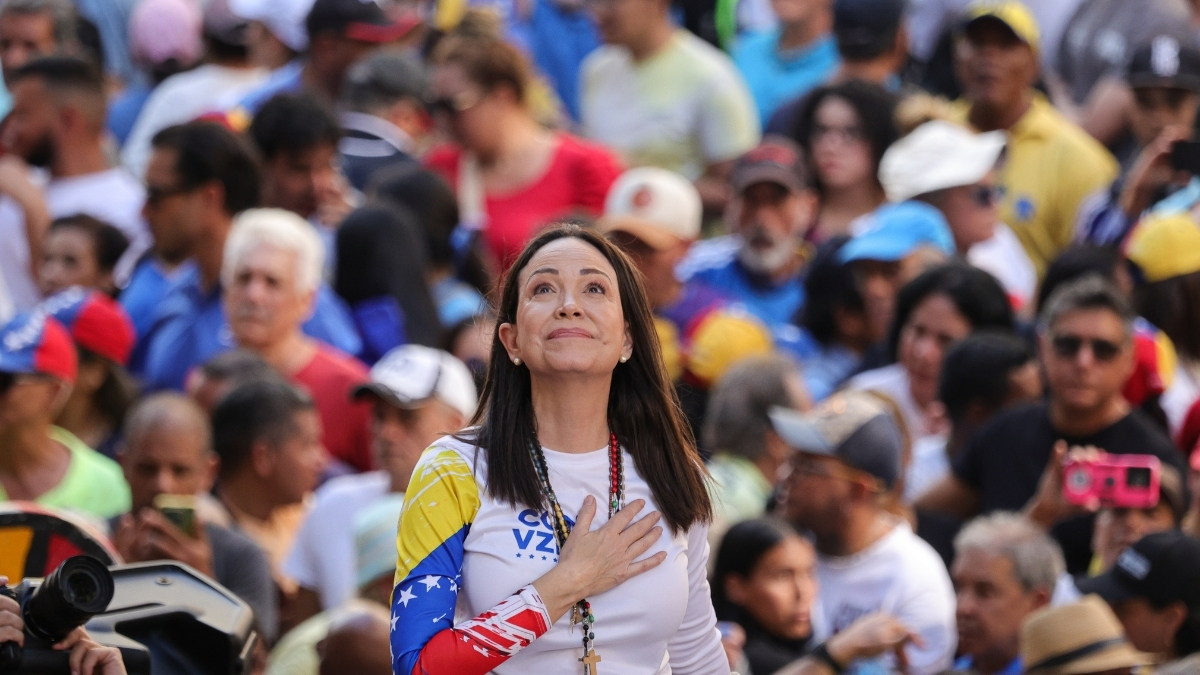 Premio Nobel de la Paz 2025 – EXTRA

 – Tinta clara
