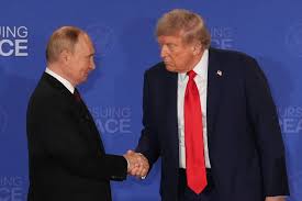 Trump anuncia reunión con Putin en Budapest para discutir la guerra en Ucrania

 – Tinta clara