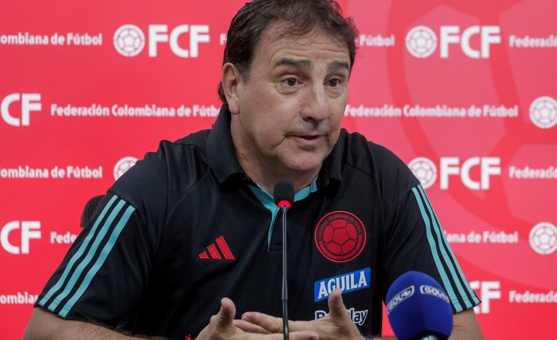 “Nadie tiene un puesto asegurado”: ​​Néstor Lorenzo envía un mensaje claro rumbo al Mundial 2026 – EXTRA

 – Tinta clara