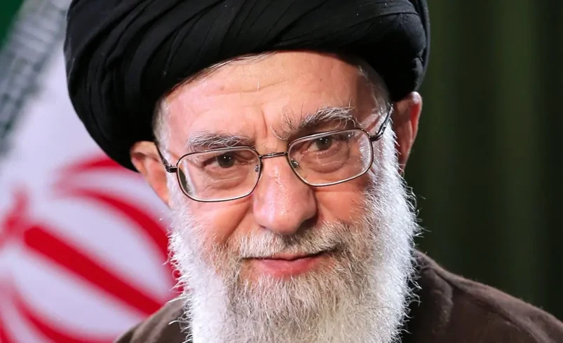 “Sigue soñando”: el líder supremo iraní desafía a Trump por los ataques a instalaciones nucleares – EXTRA

 – Tinta clara