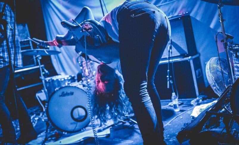 King Gizzard and the Lizard Wizard eliminaron todas sus canciones de Spotify. Inmediatamente después algunas versiones misteriosas tomaron su lugar.

 – Tinta clara