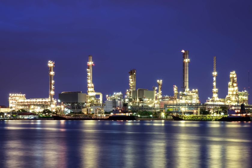 Europa lleva 10 años cerrando refinerías. Ahora hasta un incendio en Nigeria eleva el precio del diésel

 – Tinta clara