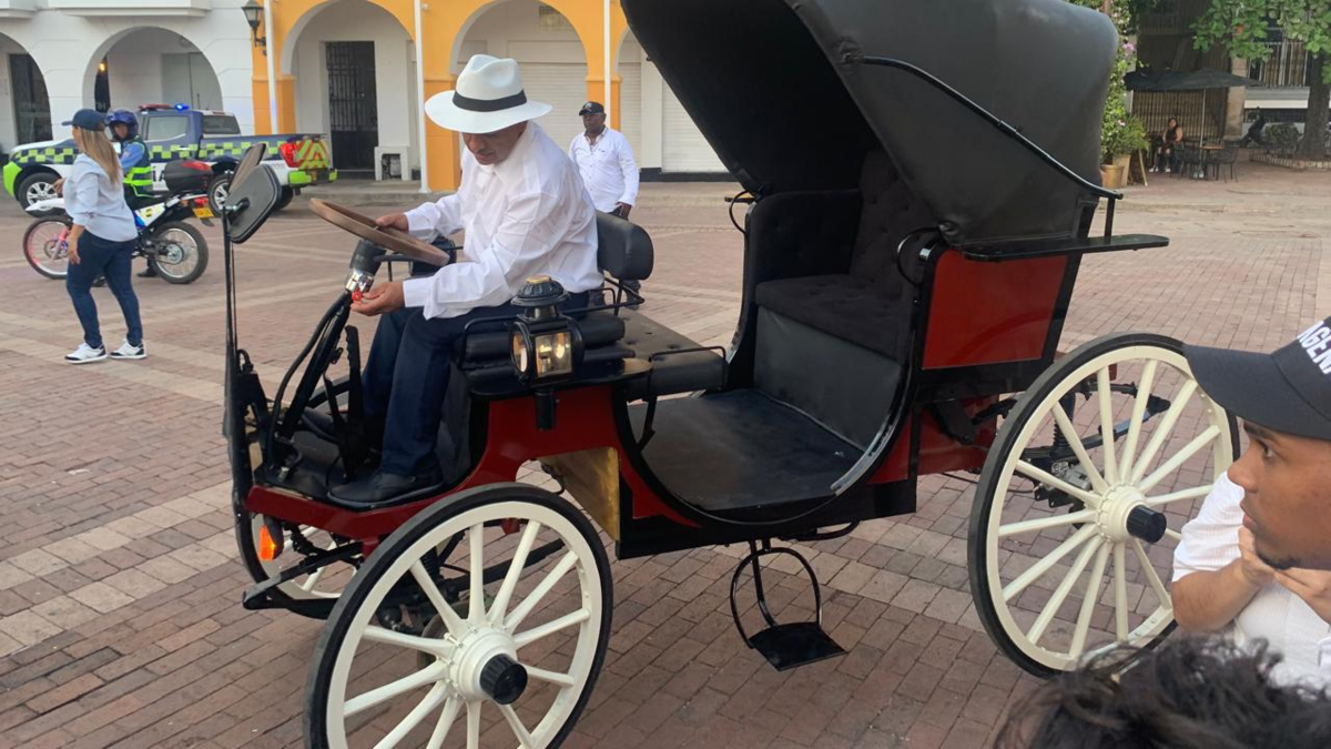 continúa la reposición de caballos

 – Tinta clara