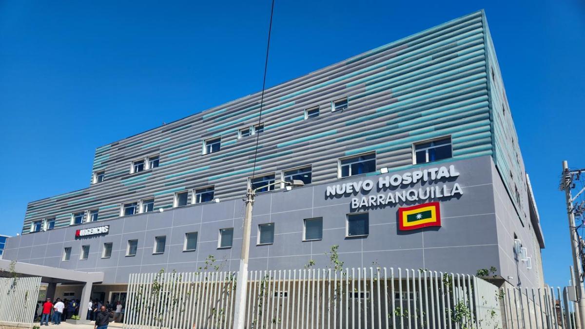 Así se habría producido la reacción química que envenenó a 41 personas y provocó una emergencia sanitaria en Barlovento.

 – Tinta clara