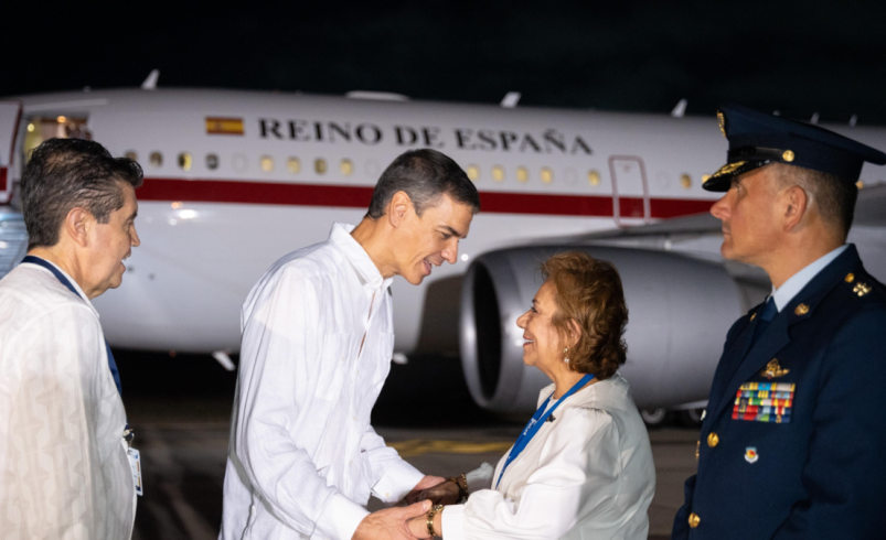 El presidente de España, Pedro Sánchez, aterriza en Colombia en la Cumbre Celac-UE para el diálogo diplomático entre ambos continentes

 – Tinta clara