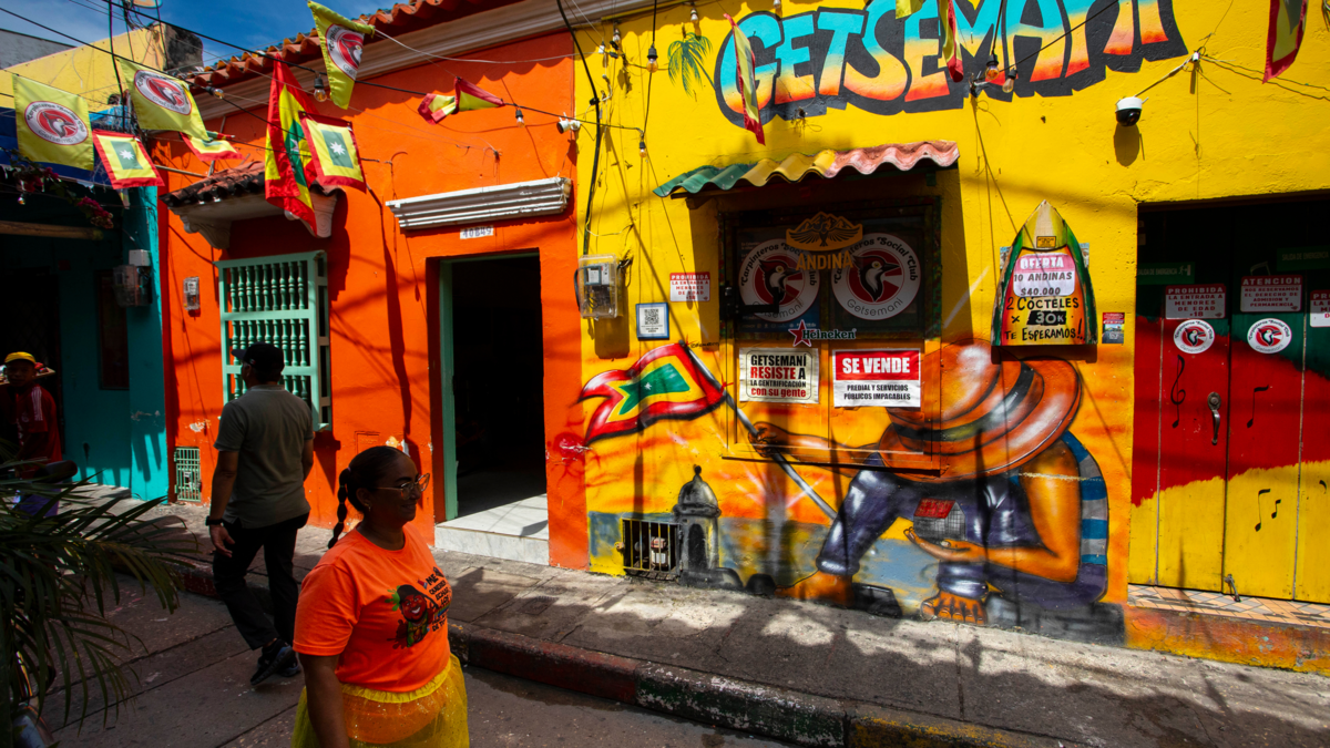 El barrio del centro de Cartagena que lucha por no desaparecer entre el turismo de masas y los altos costos de vida

 – Tinta clara