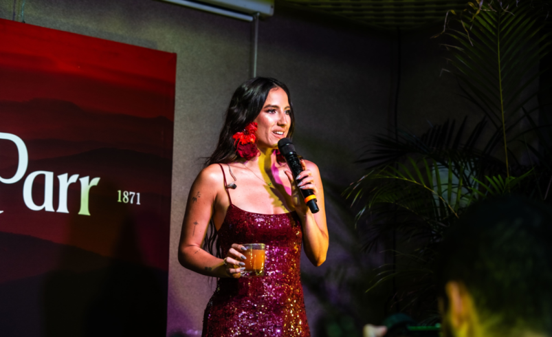 Aria Vega, la sirenita de moda del Caribe y sus múltiples odas a la cultura costera

 – Tinta clara