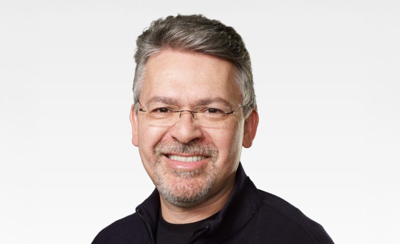 El hombre que no logró transformar Siri y el cerebro de la estrategia de IA finaliza su etapa

 – Tinta clara