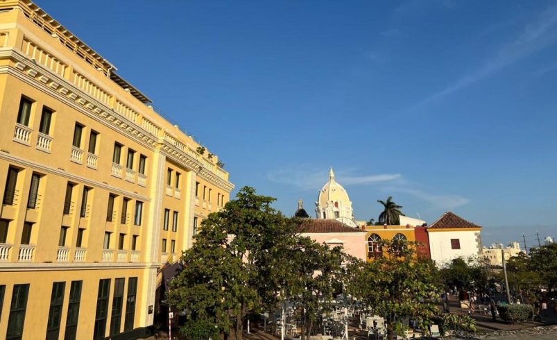 Coincidencias judiciales y relaciones personales reavivan dudas sobre la transparencia del proceso

 – Tinta clara