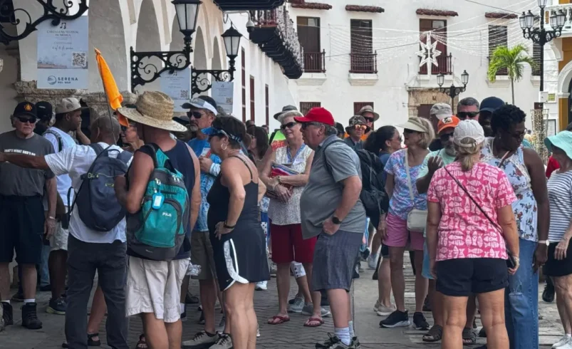 Hay avances en la lucha contra la pobreza y la creación de empleo, pero la salud y la seguridad generan alertas en 2025

 – Tinta clara