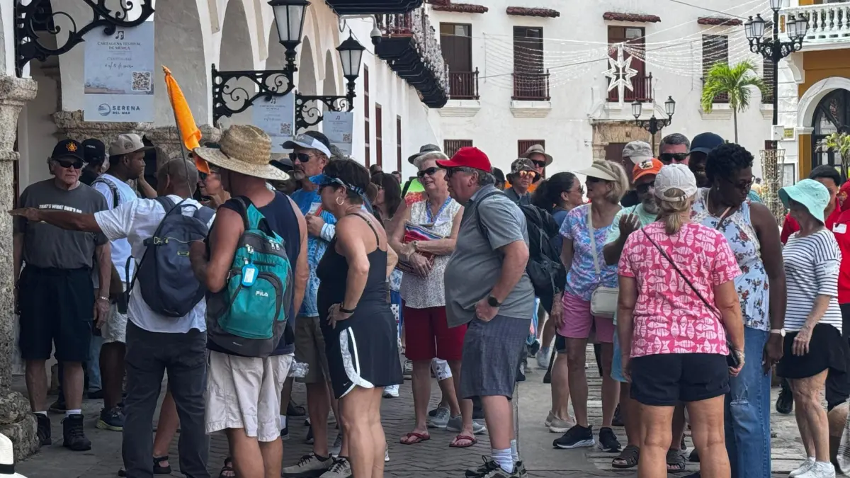 Hay avances en la lucha contra la pobreza y la creación de empleo, pero la salud y la seguridad generan alertas en 2025

 – Tinta clara