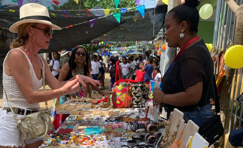 Se invirtieron $5.722 millones en tejido empresarial

 – Tinta clara