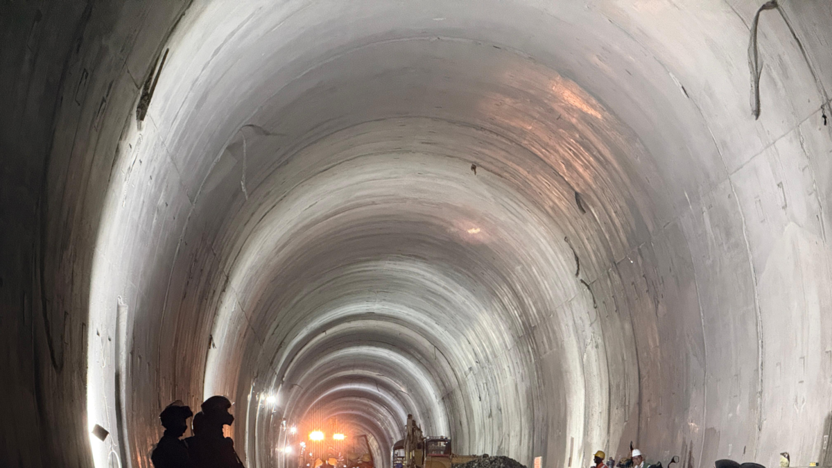 Fiscalía imputa a exsubdirector de Invías por presuntas omisiones en la contratación

 – Tinta clara