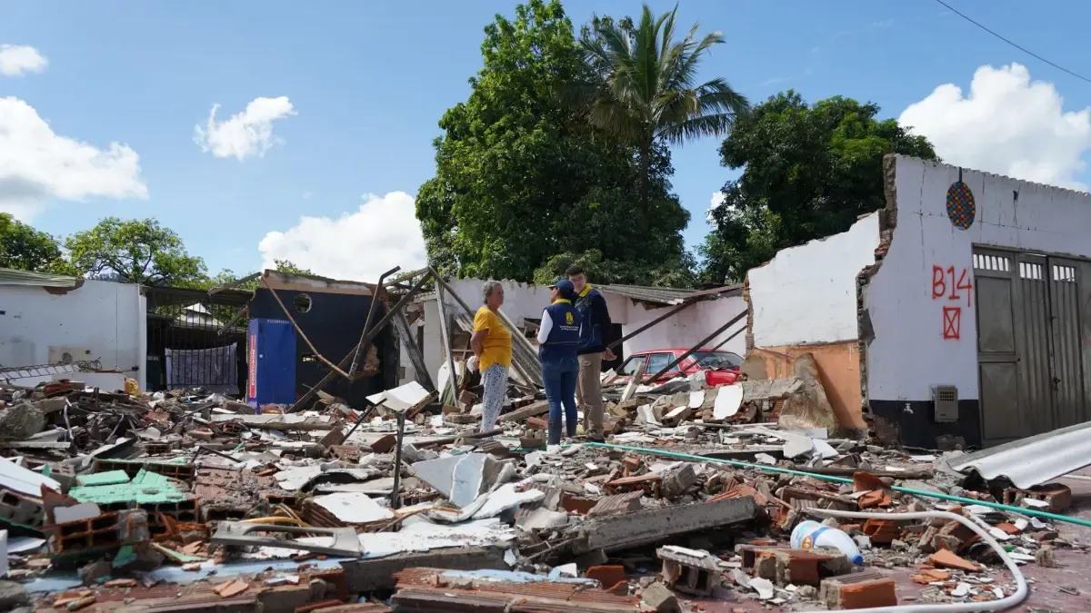 Los vecinos de Paratebuen y Medina podrán volver a vivir en sus casas

 – Tinta clara