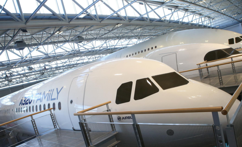 Airbus asegura que el fallo informático está casi solucionado y que sólo quedan ‘menos de 100’ A320 en tierra

 – Tinta clara