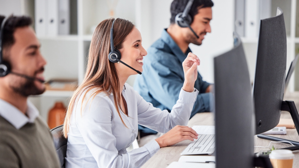 ¿Estás buscando trabajo? Conoce las mejores ofertas en atención al cliente

 – Tinta clara