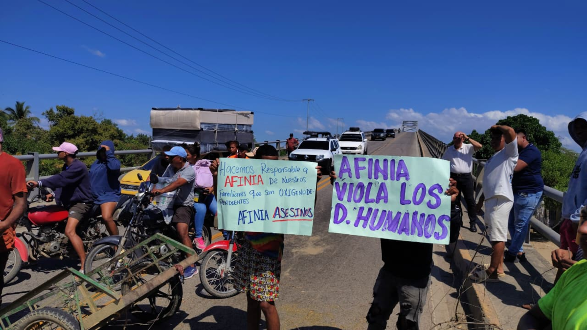 Cortes de luz amenazarían atención de enfermos en Calamar (Bolívar): Afinia responde que las pérdidas en esta población son del 76,7% por falta de pago

 – Tinta clara