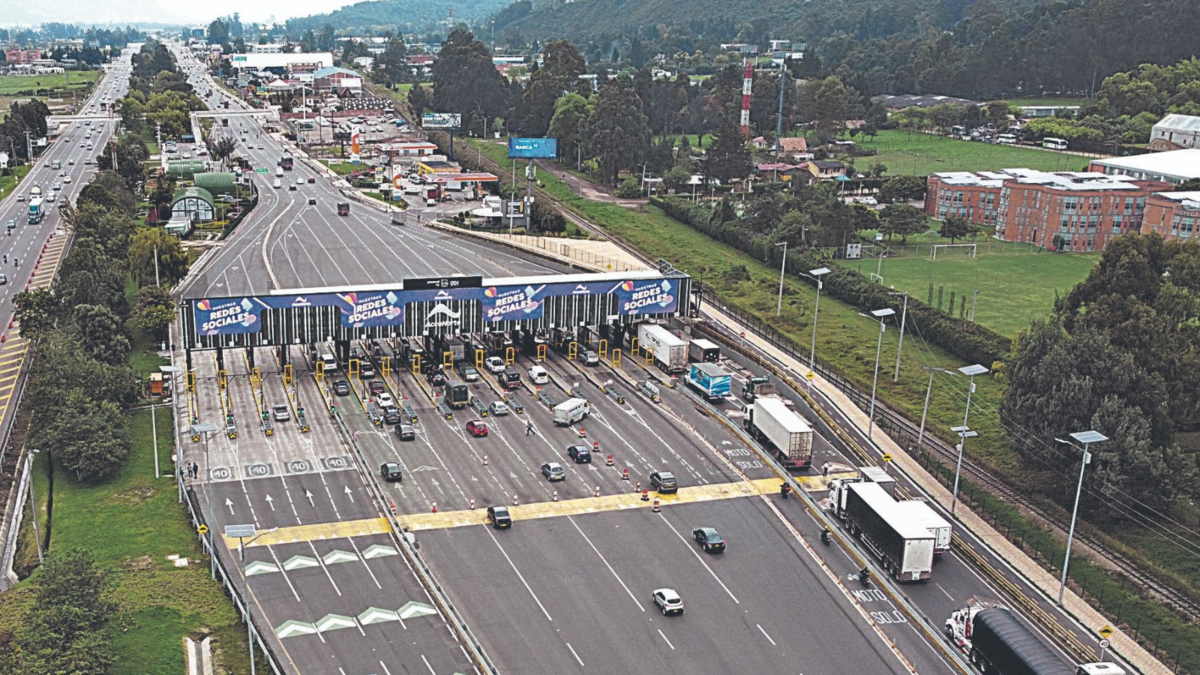 Cobro de peaje electrónico

 – Tinta clara