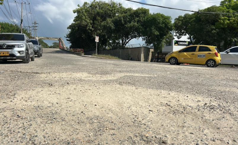 Por primera vez en la historia el corredor de ingreso a la Casa del Presidente de la República y a la Escuela Naval en Cartagena tendrá un recorrido digno

 – Tinta clara