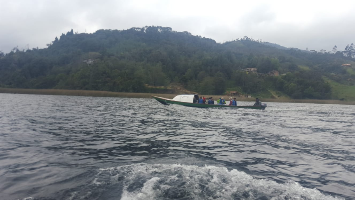 ¿Por qué prohíben el ingreso de público al santuario de la isla La Corota, cerca de la laguna La Cocha?

 – Tinta clara