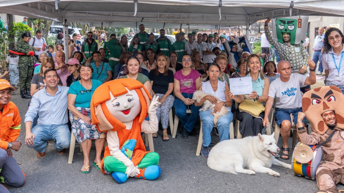 una revolución verde que nace desde los barrios y florece en espacios de vida, inclusión y dignidad

 – Tinta clara