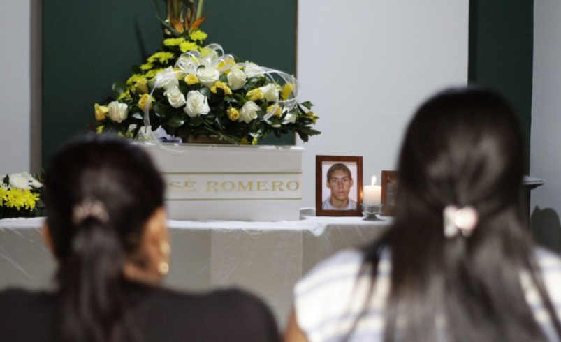 La historia de un joven antioqueño huérfano que buscaba a su hermano mediano; Luego desapareció durante 22 años hasta que su cuerpo fue encontrado en el Valle.

 – Tinta clara