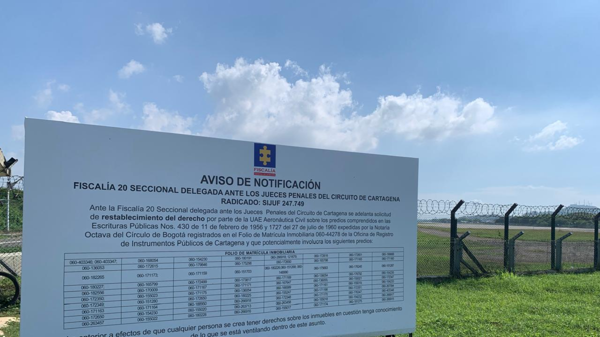 La Fiscalía bloqueó más de 80 páginas de placas de inmuebles en el norte de Cartagena

 – Tinta clara