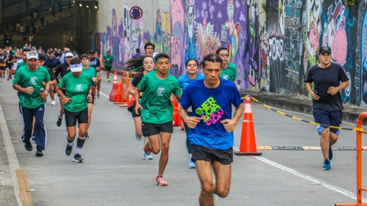 Estos son los cortes de carreteras y rutas alternativas que puedes tomar

 – Tinta clara