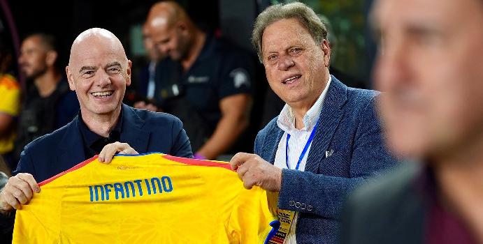 Karim Benzema podría enfrentarse a la Selección Colombia en 2026

 – Tinta clara