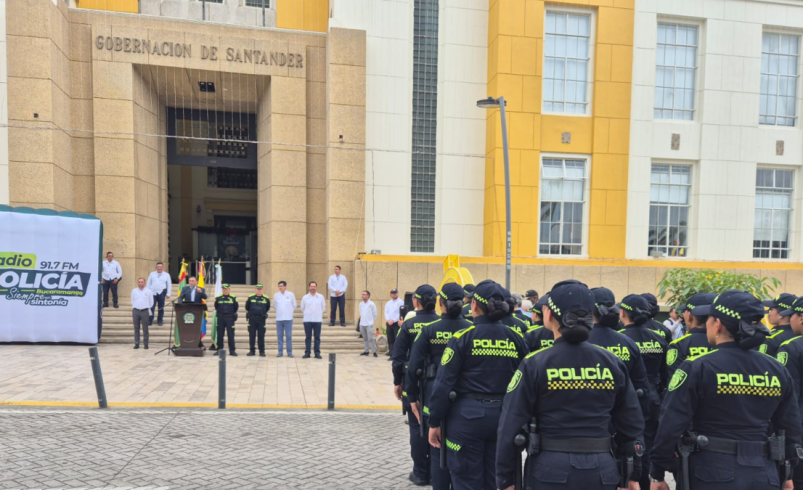 Llegaron 46 nuevos policías y nueve vehículos para reforzar la seguridad y evitar que los grupos armados tomen el poder

 – Tinta clara
