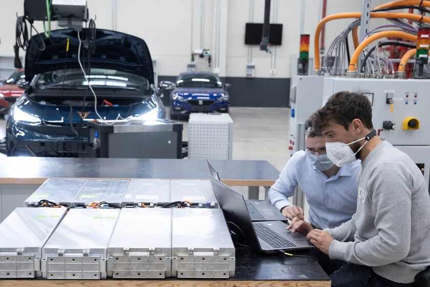 menos que arreglar el motor de gasolina

 – Tinta clara