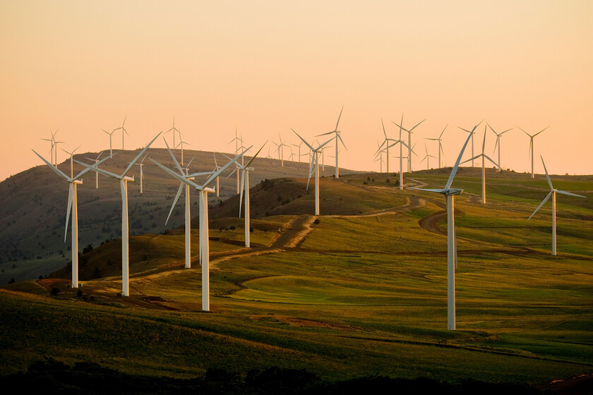 Ha hecho tanto viento en España que se han desconectado los aerogeneradores

 – Tinta clara