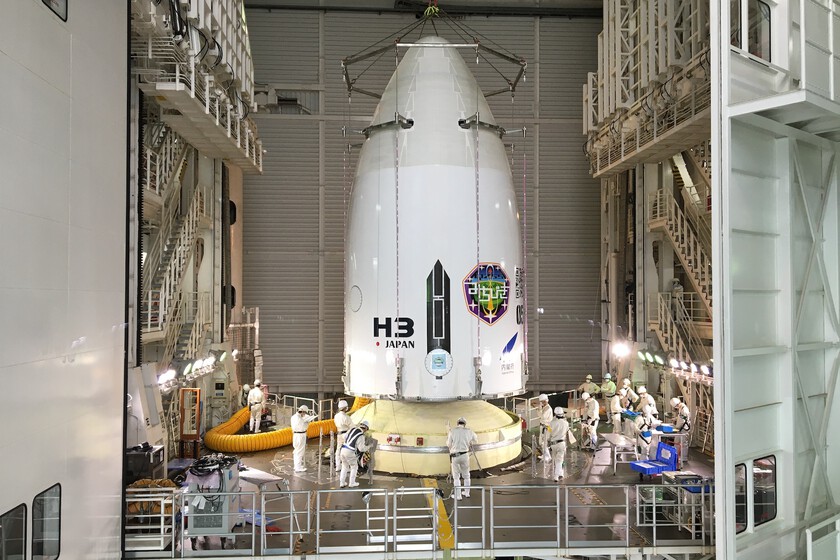 “Se le cayó” durante el lanzamiento.

 – Tinta clara