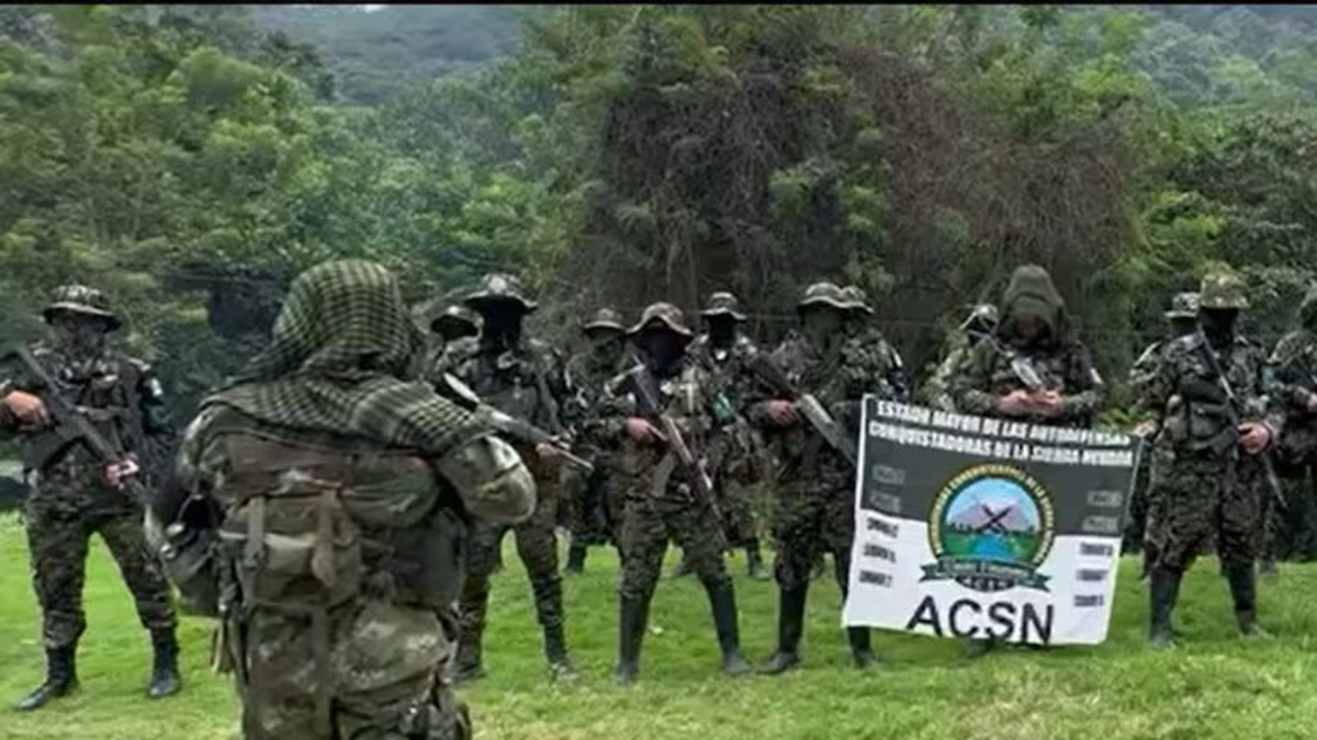 Piden reunión para salvar diálogos con el Gobierno Nacional

 – Tinta clara