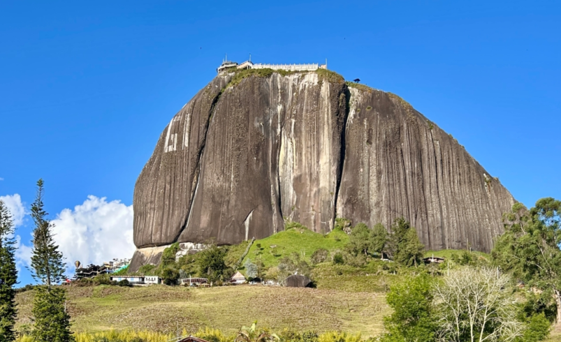 ‘No sólo se paga por un ascenso, se paga por una experiencia’

 – Tinta clara