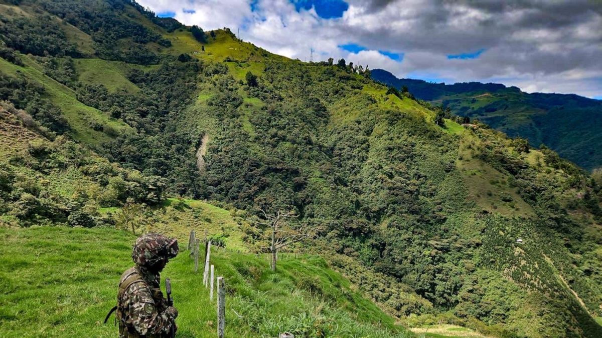 Estaba de licencia y ‘fue sometido a tratos crueles’

 – Tinta clara