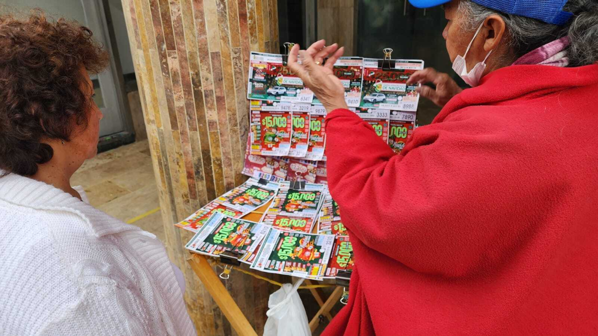 El premio mayor de 15.000 millones de pesos de la Lotería de Boyacá cayó en Medellín en el sorteo de Reyes Magos: ‘Empezamos bien el año’

 – Tinta clara