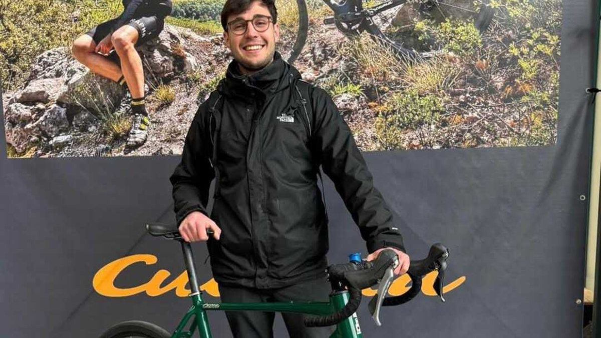 En la morgue de Maicao permanece el cuerpo del joven alemán Leif Elxnat, asesinado el 6 de enero en la vía a La Guajira

 – Tinta clara