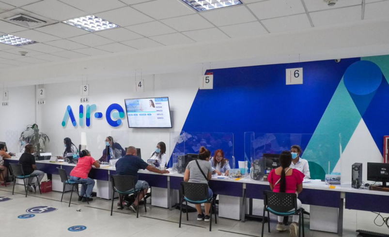 Sindicatos caribeños apoyan aumento temporal de tarifas de energía para frenar riesgo de apagones y colapso del sistema eléctrico nacional

 – Tinta clara